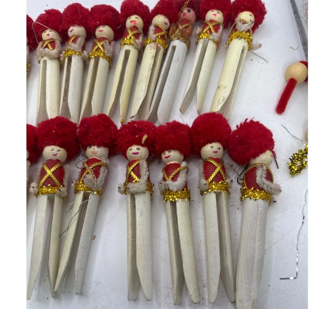 Vintage Handmade‎ Clothespin Soldier Christmas Ornaments Red Gold Lot of 22 4.5